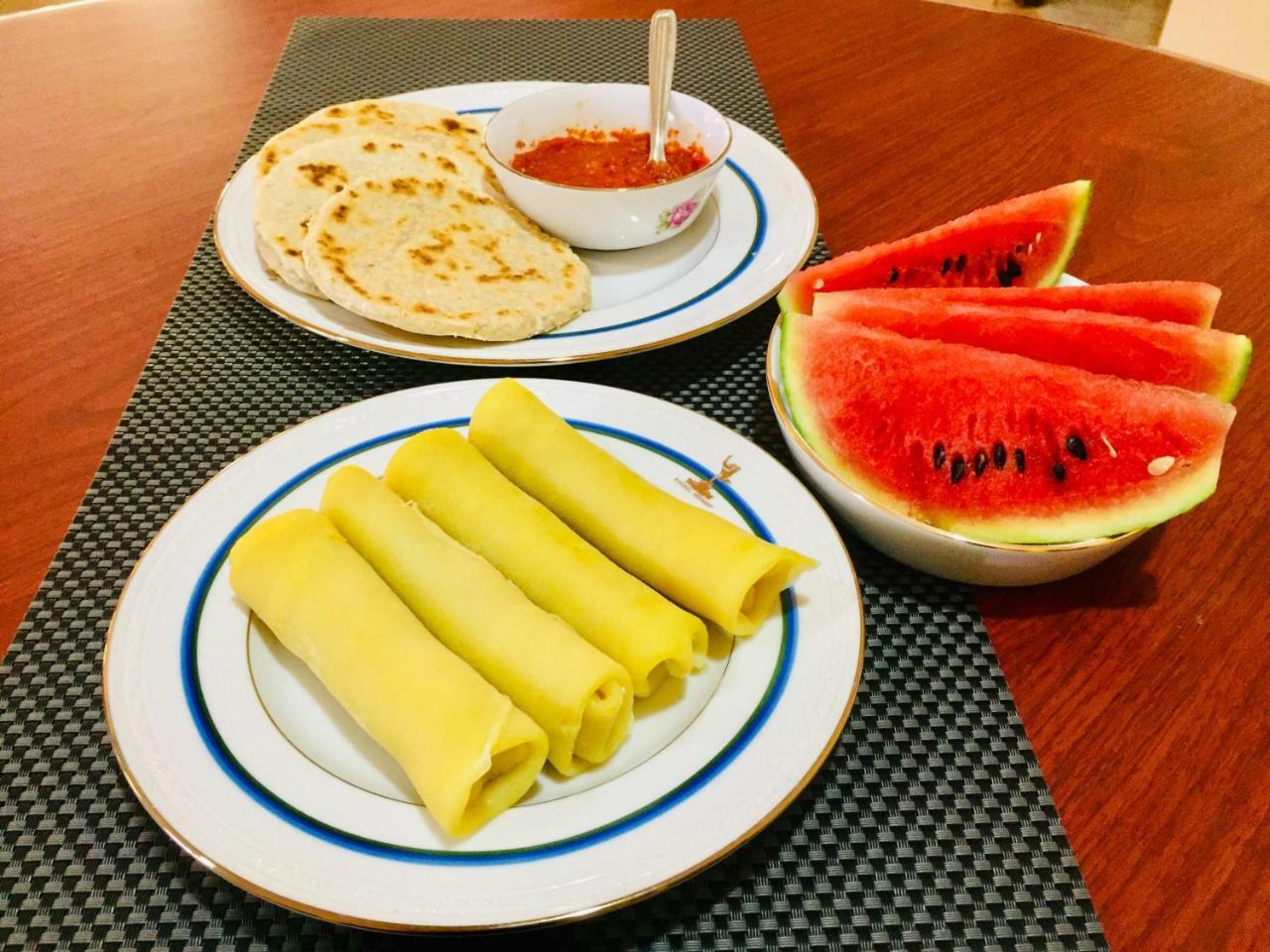 Sweet Home Tourist Rest, Cooking Classes & Tours أنرادابورام المظهر الخارجي الصورة