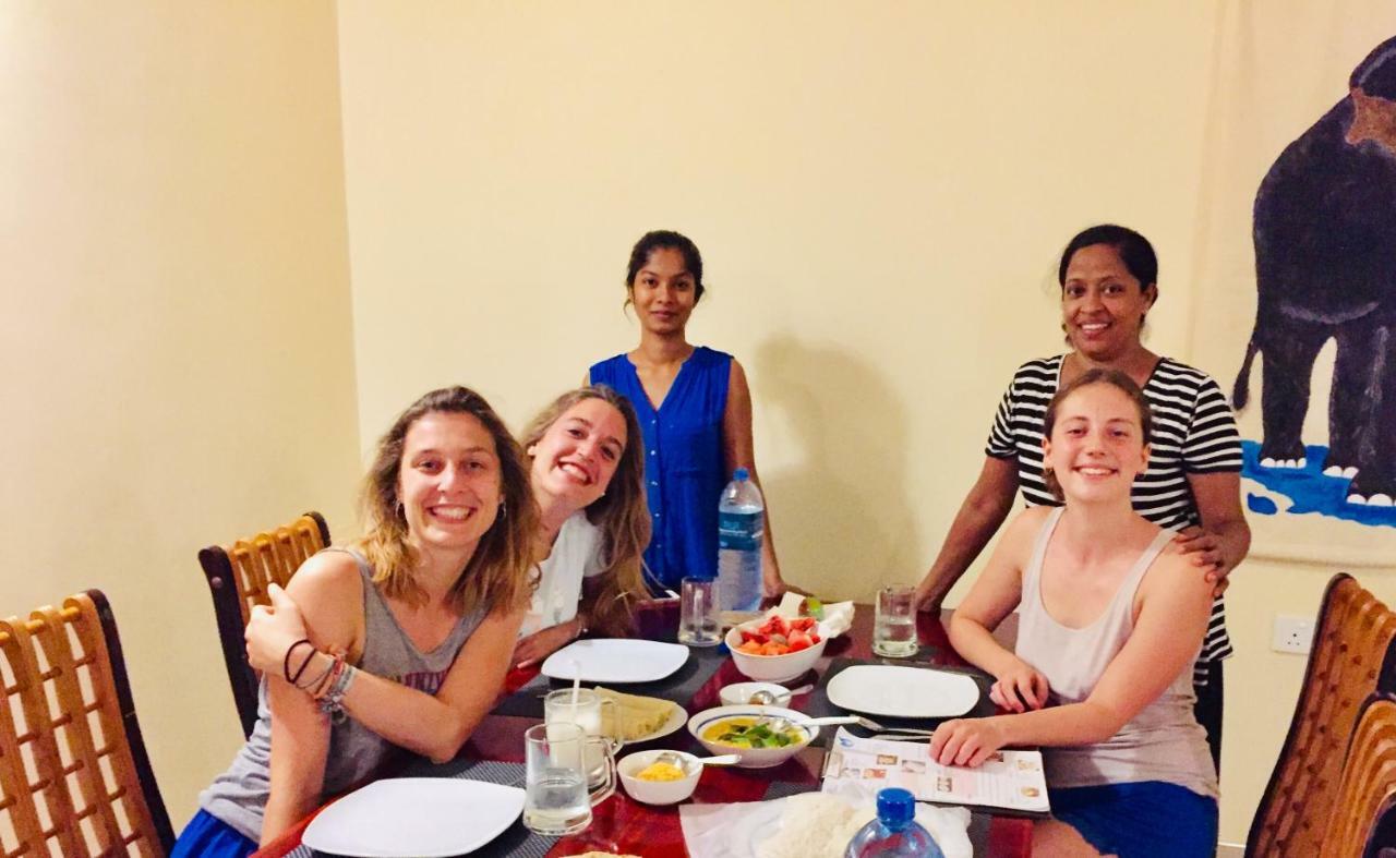 Sweet Home Tourist Rest, Cooking Classes & Tours أنرادابورام المظهر الخارجي الصورة